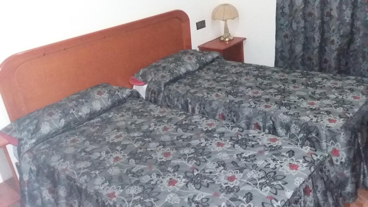 Motel Paris Dakar Selouane Екстериор снимка