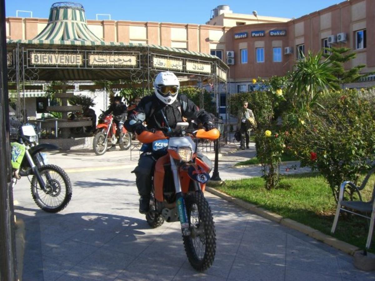 Motel Paris Dakar Selouane Екстериор снимка