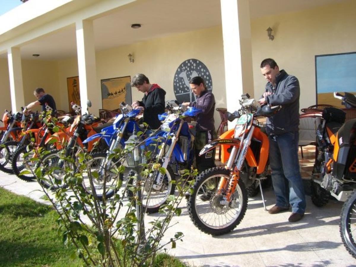 Motel Paris Dakar Selouane Екстериор снимка