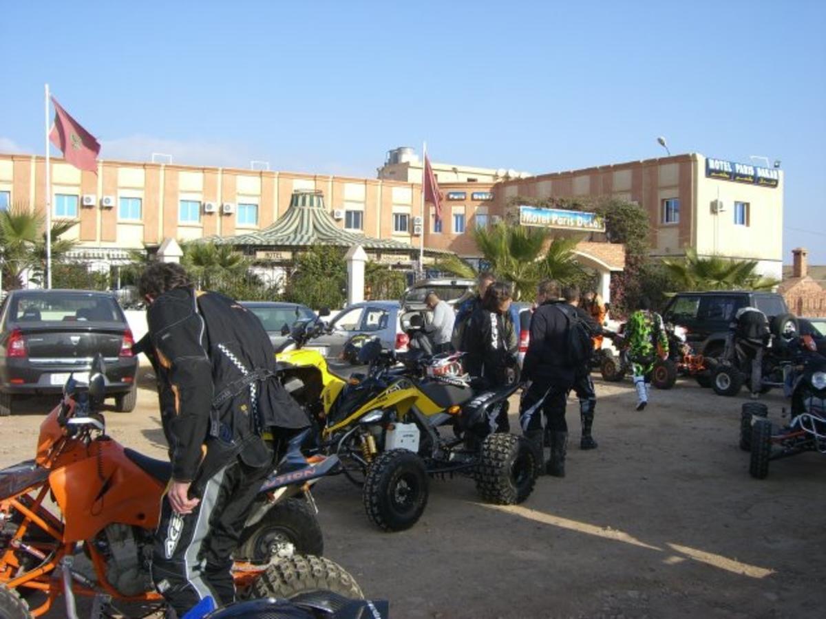 Motel Paris Dakar Selouane Екстериор снимка