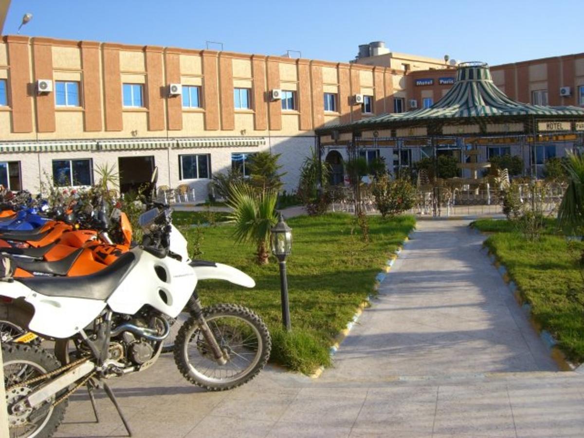 Motel Paris Dakar Selouane Екстериор снимка