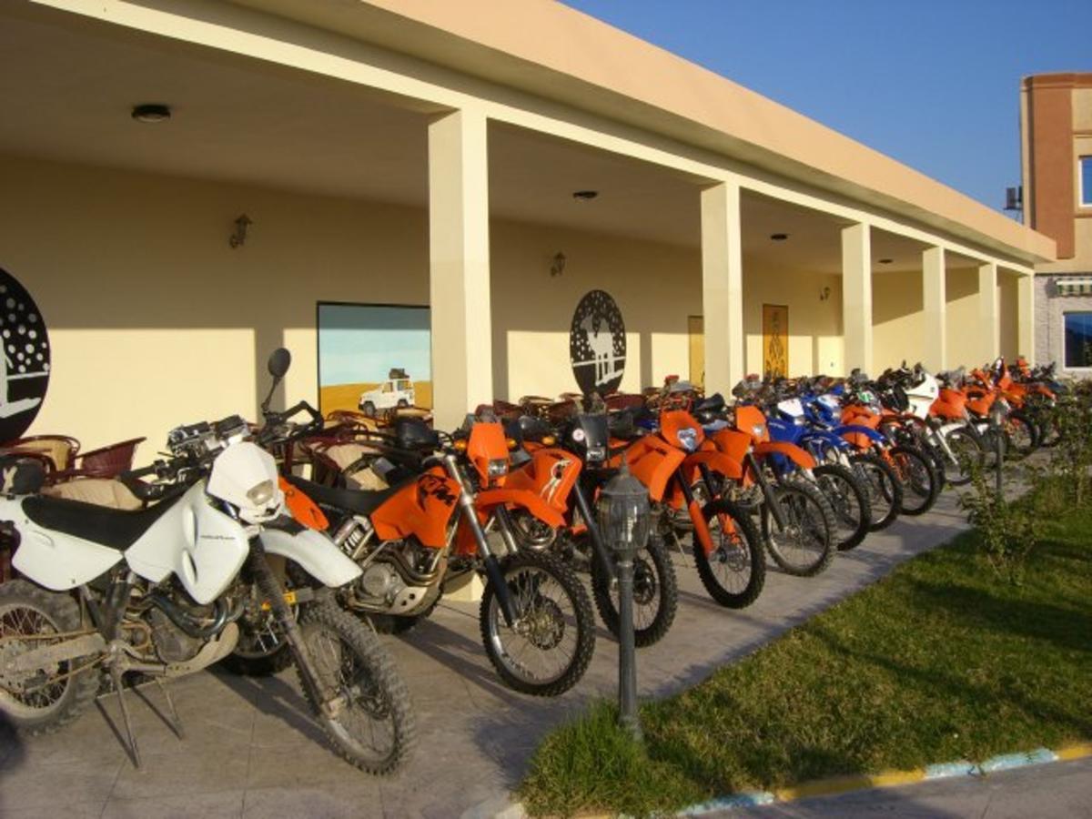 Motel Paris Dakar Selouane Екстериор снимка