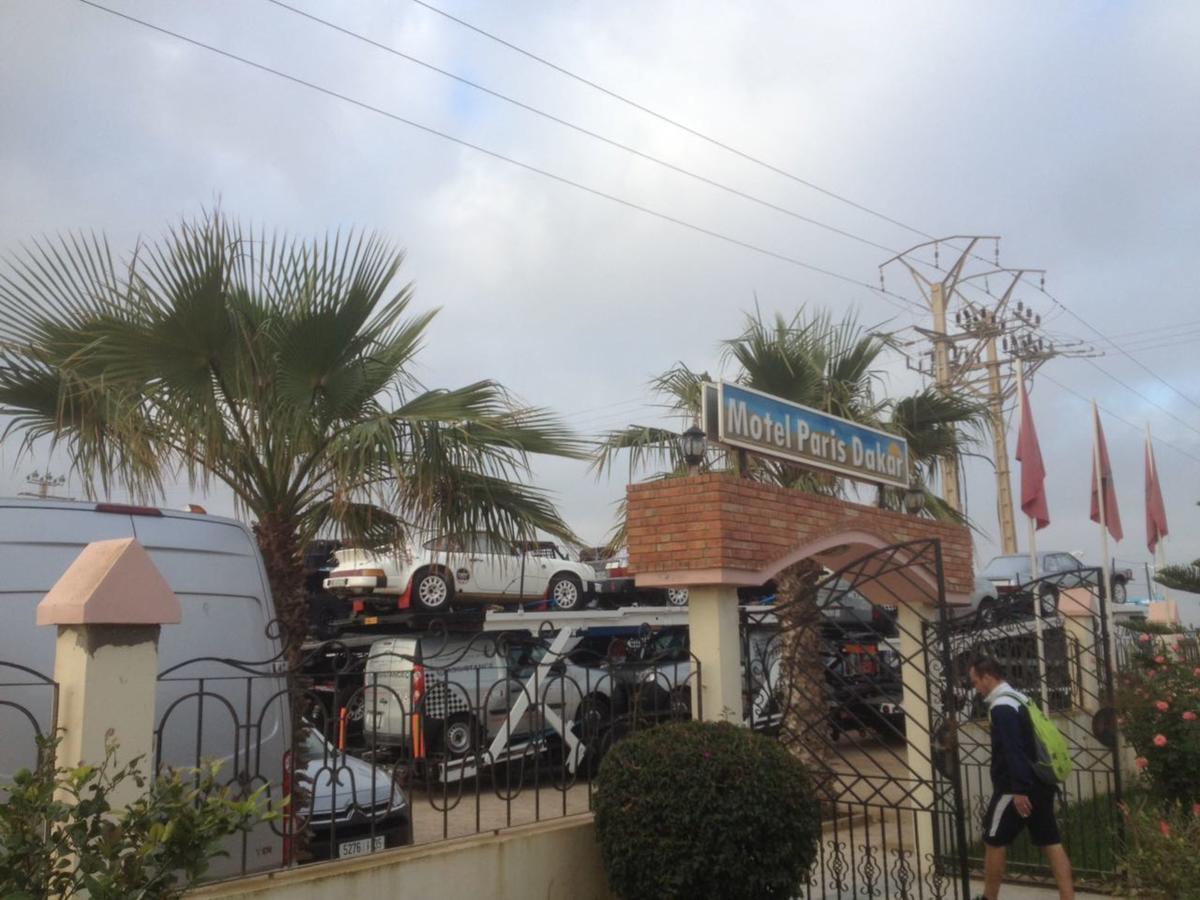 Motel Paris Dakar Selouane Екстериор снимка